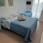 Carol * Santa Maria di Castellabate